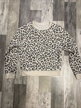 Women’s sweatshirt